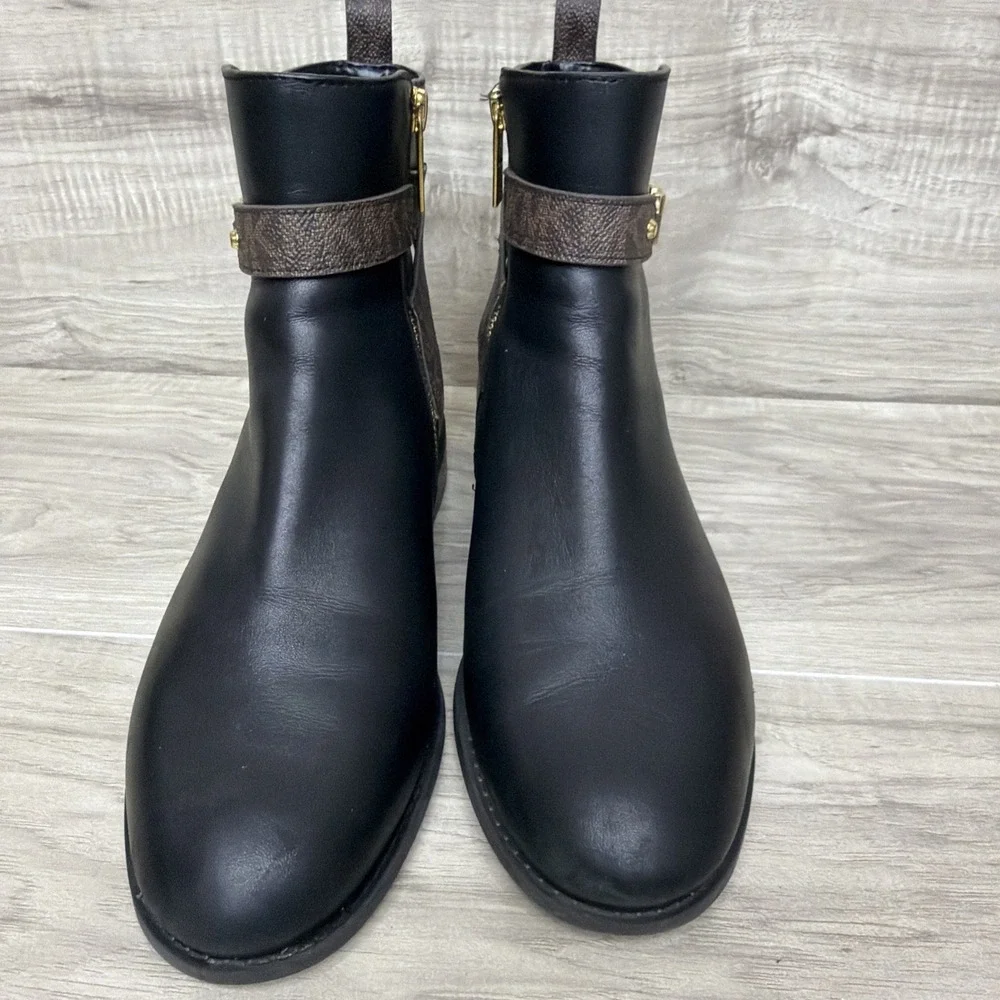 Michael Kors Black Farrah‎ Leather Flat Ankle Booties Boots 6.5